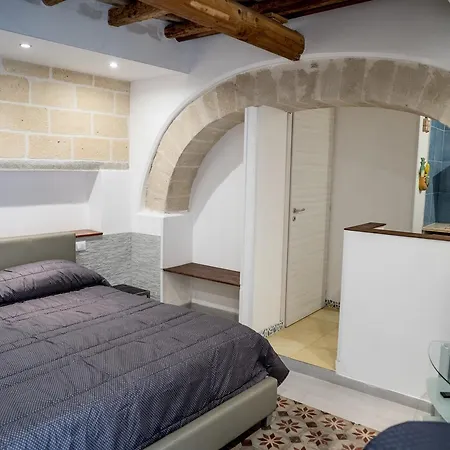Cortile Azzurro 3*